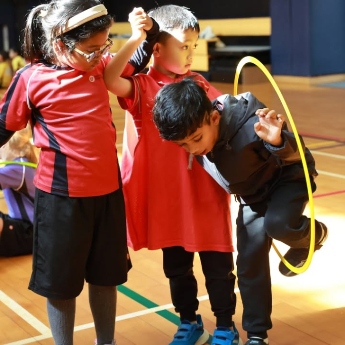 584591173_1352460546891298_3197087060286499436_n