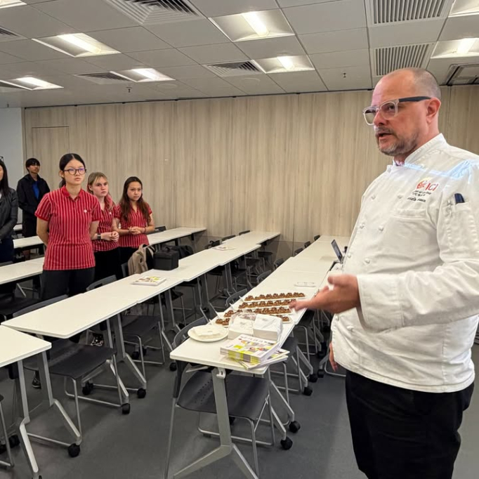 599195612_1375525997918086_1727363479602322777_n