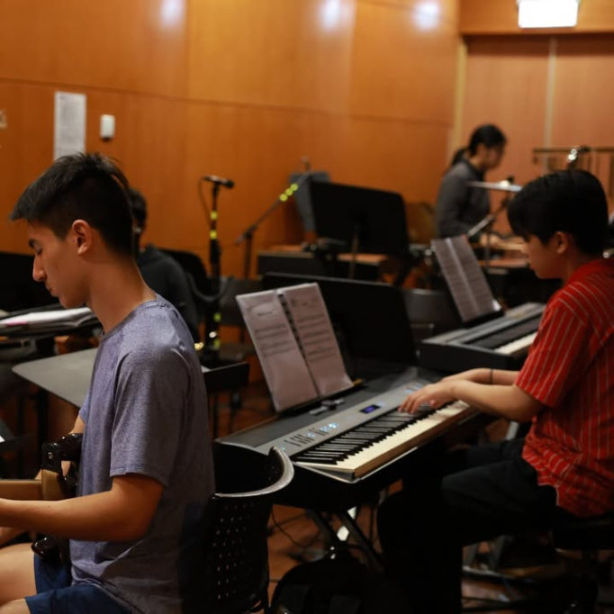 580558830_1349751880495498_561395366049206298_n