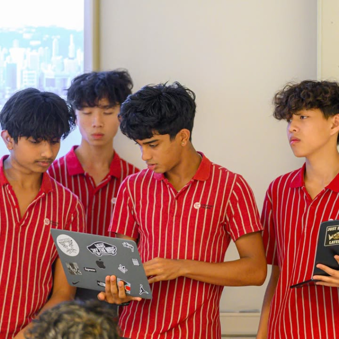 729705847_1547080427429308_3201228800388872322_n