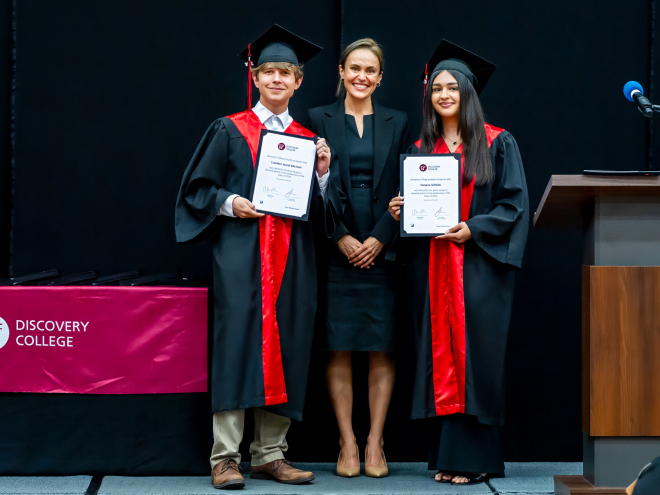 year13'grad 11 (1)